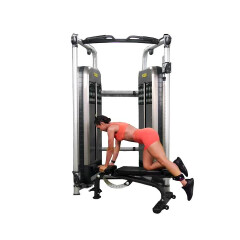 Kneeling Cable Kickback 
  loading=